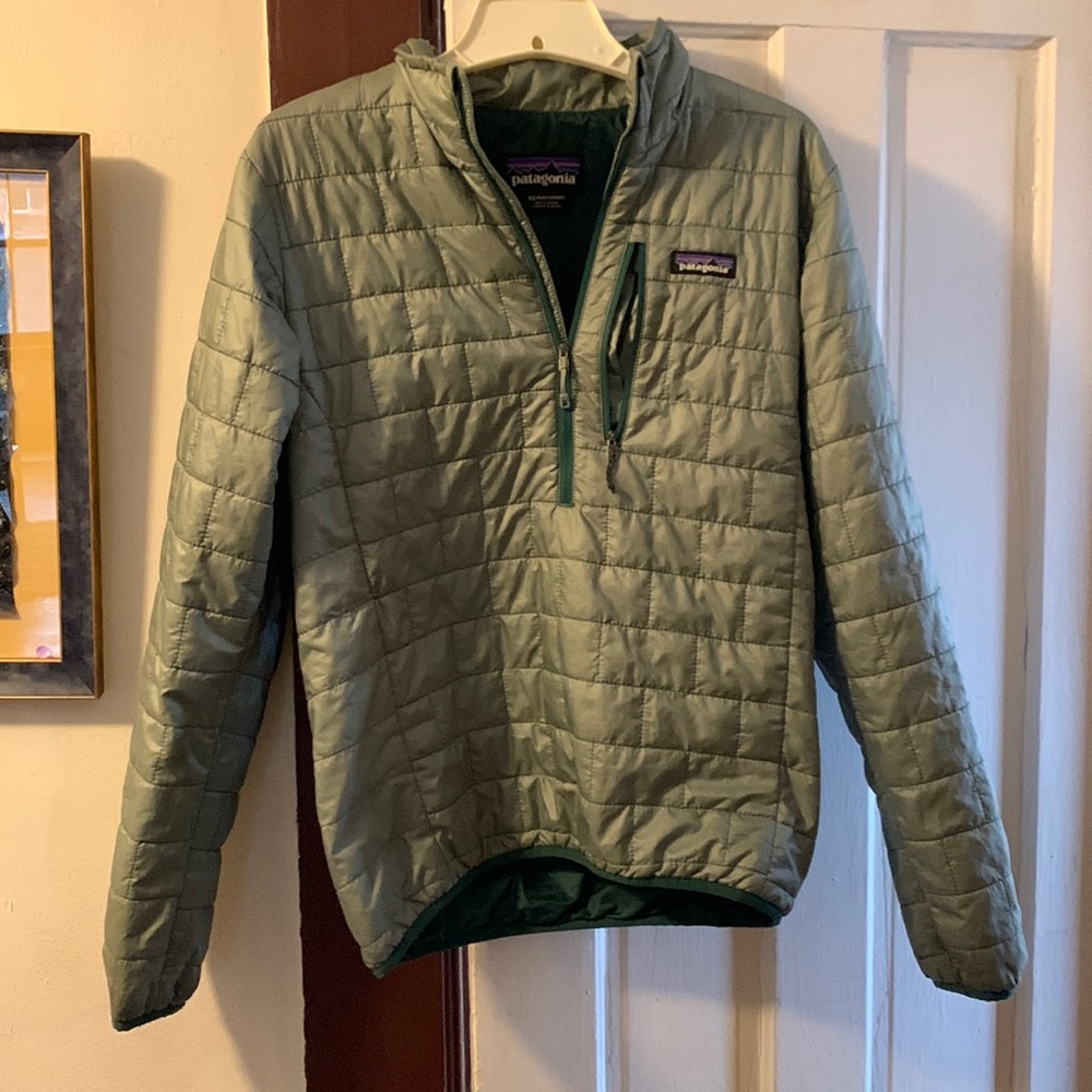 Patagonia mens XS nano puff pullover